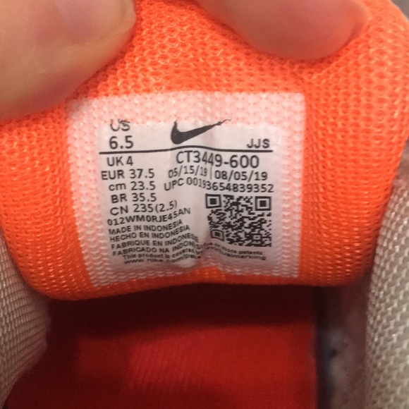 Nike Air Max 90 Bright Crimson Pure Platinum Sneakers CT3449 600 - Picture 8 of 12